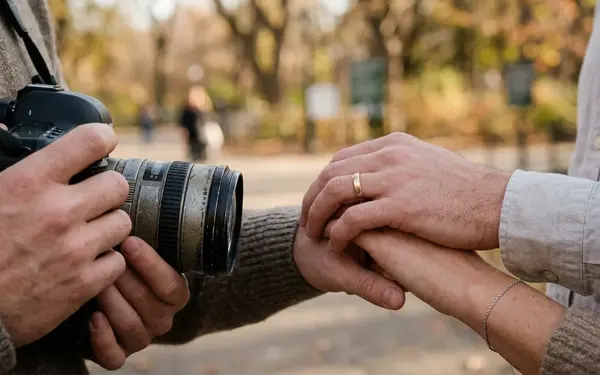 Do Engagement Sessions Really Make Couples Camera-Ready? Weighing the Evidence